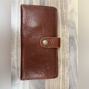 Portland leather goods women’s bifold wallet